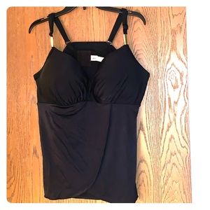CLOSING 2/15 Swim top with bra support sz 42DDD